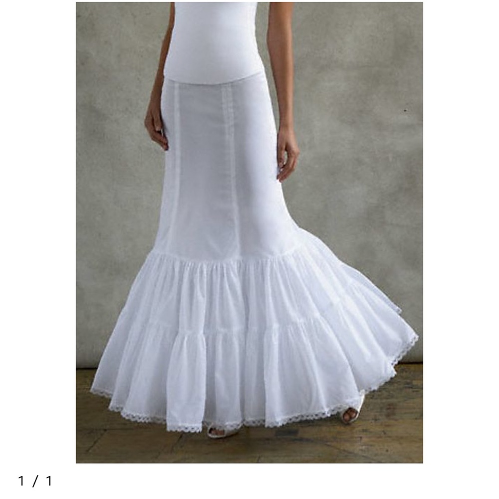 Fit and flare mermaid tulle slip